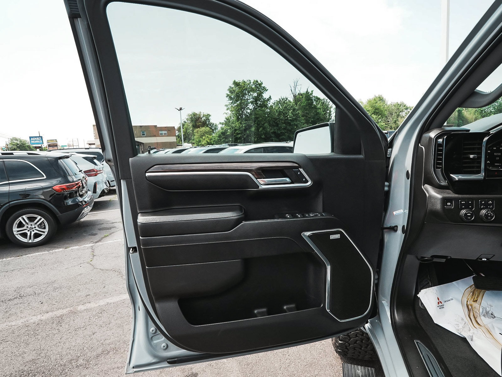 Used 2024 Chevrolet Silverado 1500 RST w/ All Star Edition Plus AWD/4WD image 11