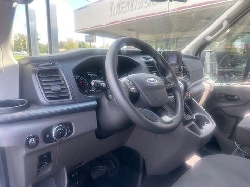 Used 2021 Ford Transit 350 XLT image 7