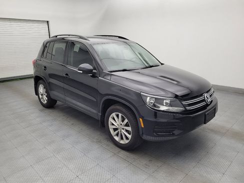 Used 2017 Volkswagen Tiguan S FWD image 11