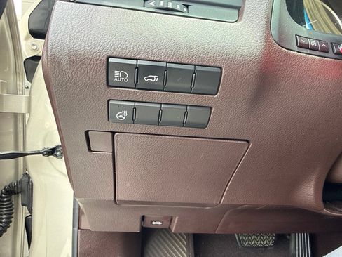 Used 2019 Lexus RX 350L FWD w/ Premium Package image 15