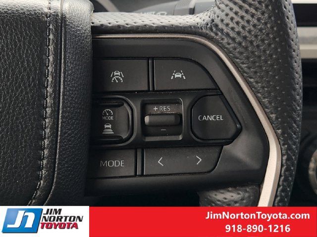 Used 2025 Toyota Tacoma 4x4 Double Cab Hybrid image 29