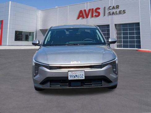 Used 2025 Kia K4 FWD image 2