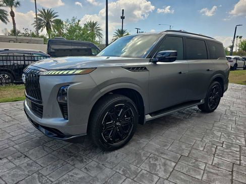New 2026 INFINITI QX80 4WD image 8