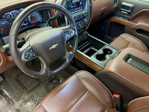 Used 2017 Chevrolet Silverado 3500 High Country w/ Duramax Plus Package AWD/4WD image 7