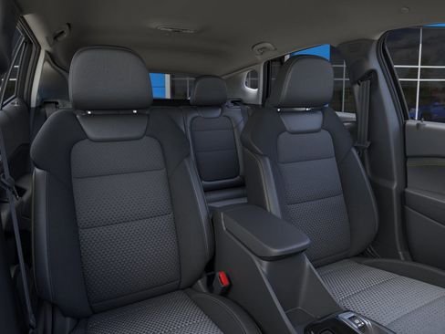 New 2025 Chevrolet Trax LT w/ Driver Confidence Package image 40