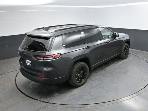 Used 2024 Jeep Grand Cherokee L Laredo AWD/4WD image 46