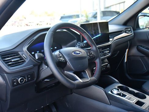 New 2026 Ford Escape ST-Line Elite w/ Class II Trailer Tow Package image 11