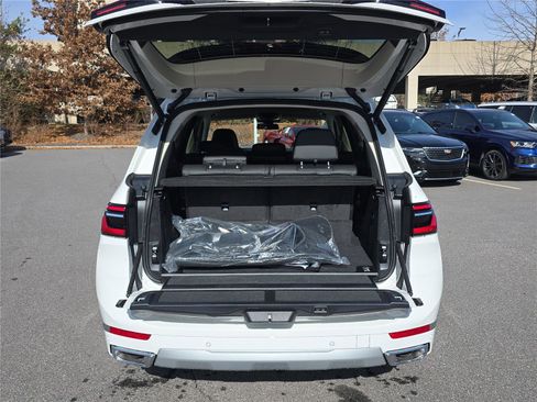 New 2026 BMW X7 xDrive40i image 5