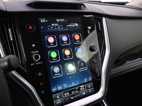 Certified 2025 Subaru Outback Limited image 28