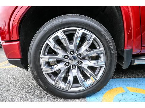 Used 2024 GMC Sierra 1500 Denali w/ Denali Reserve Package image 5