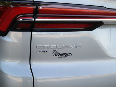 Used 2025 Buick Enclave Preferred w/ Power Package AWD/4WD image 42