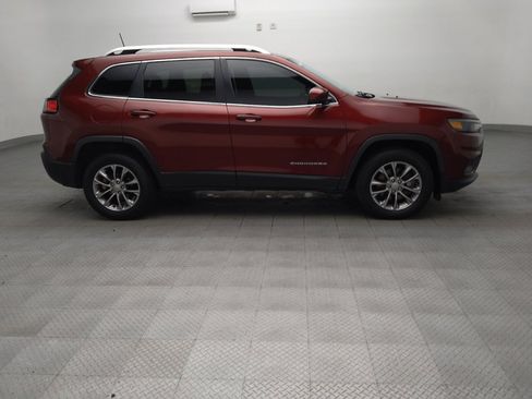 Used 2020 Jeep Cherokee Latitude Plus FWD image 11
