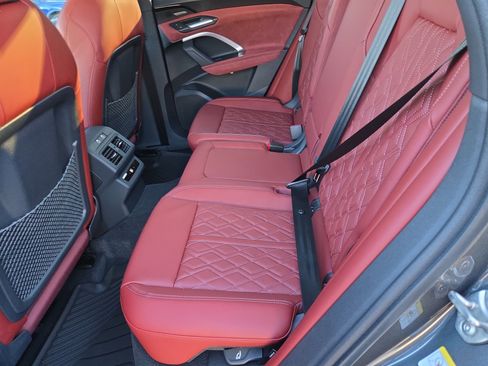 New 2025 Audi SQ5 Premium Plus image 6