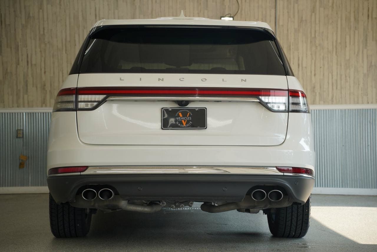 Used 2021 Lincoln Aviator Reserve w/ Elements Package Plus RWD image 9