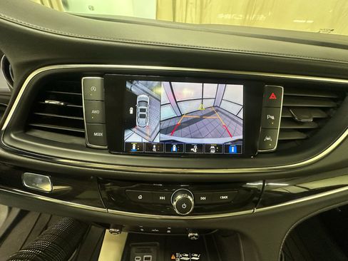 Used 2023 Buick Enclave Essence w/ Experience Buick Package AWD/4WD image 26