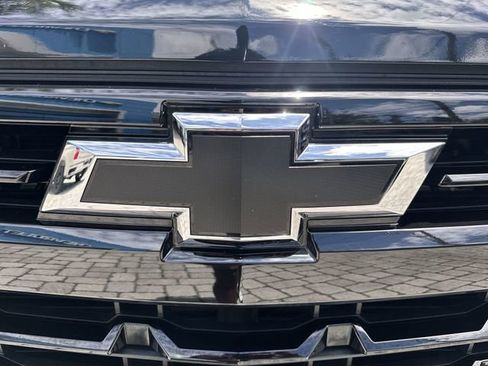 Used 2025 Chevrolet Silverado 1500 RST AWD/4WD image 10