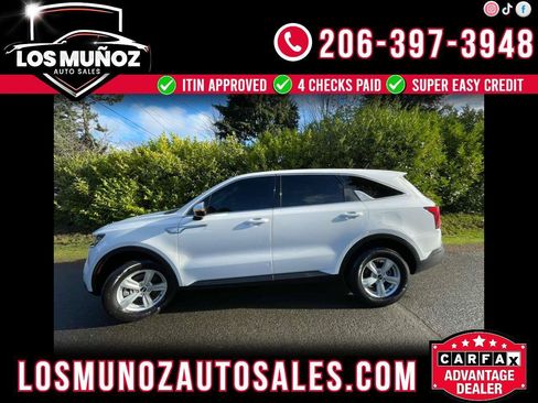 Used 2021 Kia Sorento LX AWD/4WD image 1