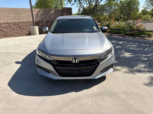 Used 2018 Honda Accord Sport image 4