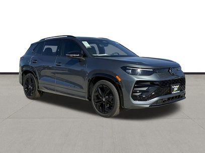 New 2026 Volkswagen Tiguan SE R-Line