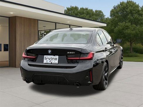 New 2026 BMW 330i 330i w/ M Sport Package image 9