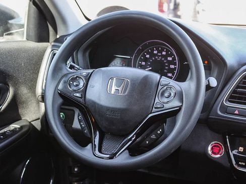 Used 2021 Honda HR-V EX image 19