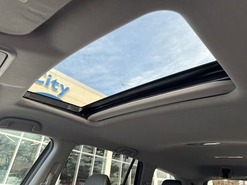 Certified 2022 Honda Pilot Special Edition image 25