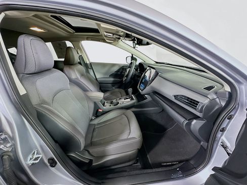 Used 2024 Subaru Crosstrek 2.0i Premium image 33