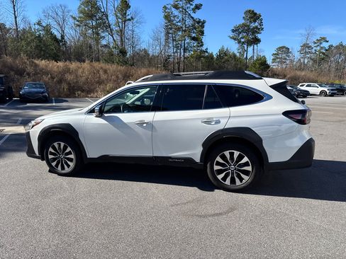 Used 2024 Subaru Outback Touring XT image 8