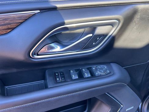 Used 2023 Chevrolet Tahoe Premier image 15