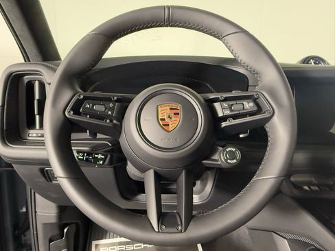New 2026 Porsche Cayenne GTS image 35