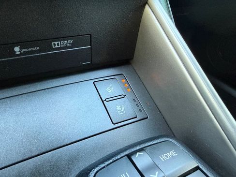Used 2015 Lexus IS 250 AWD w/ Navigation System Package image 28