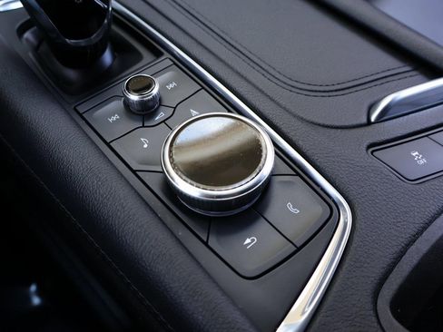 Certified 2025 Cadillac XT6 Premium Luxury image 29