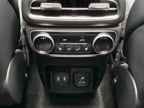 Used 2023 Genesis GV80 3.5T w/ Advanced Package image 22