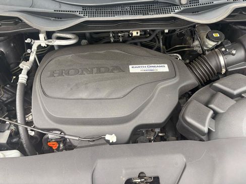 Used 2018 Honda Odyssey EX image 52