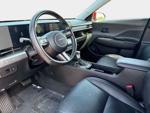 Used 2024 Hyundai Kona SEL FWD image 33