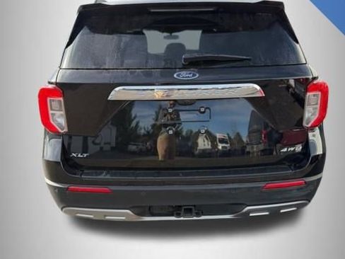 Used 2022 Ford Explorer XLT w/ Equipment Group 202A image 33