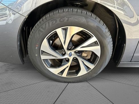 Used 2023 Subaru Legacy image 5