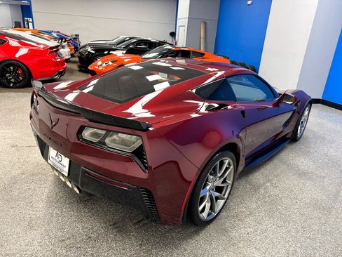 Used 2018 Chevrolet Corvette Z06 image 28