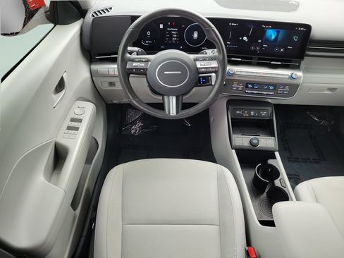 Used 2024 Hyundai Kona SEL w/ Convenience Package FWD image 14