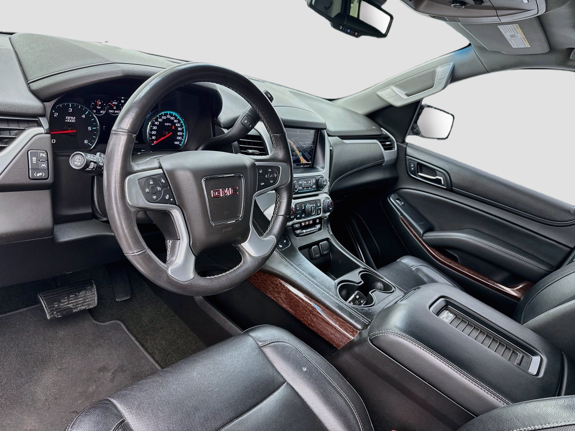 Used 2017 GMC Yukon XL SLT w/ Open Road Package RWD image 7