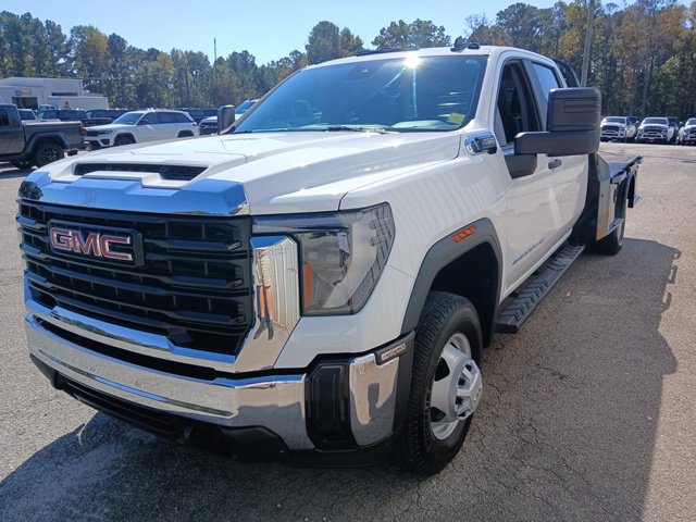 Used 2025 GMC Sierra 3500 Pro AWD/4WD image 13
