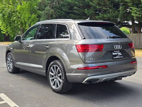 Used 2019 Audi Q7 3.0T Prestige w/ Prestige Package AWD/4WD image 4