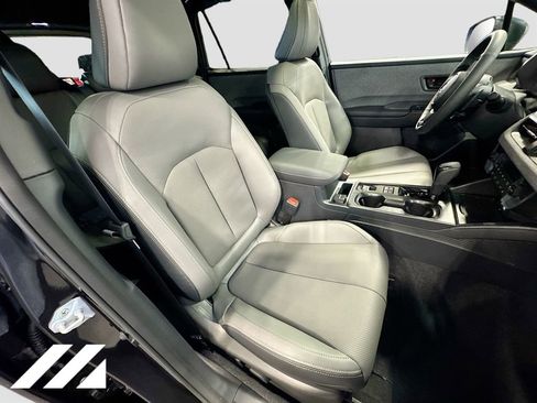 New 2026 Subaru Outback Limited AWD/4WD image 30