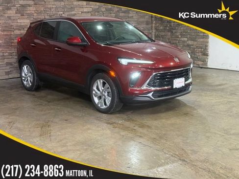 Used 2024 Buick Encore GX Preferred FWD image 1