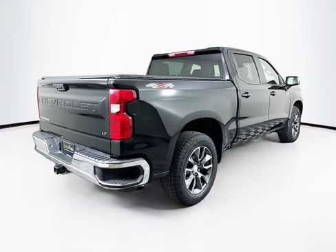 Used 2023 Chevrolet Silverado 1500 LT image 9