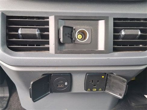 Certified 2023 Ford F150 Lariat image 11