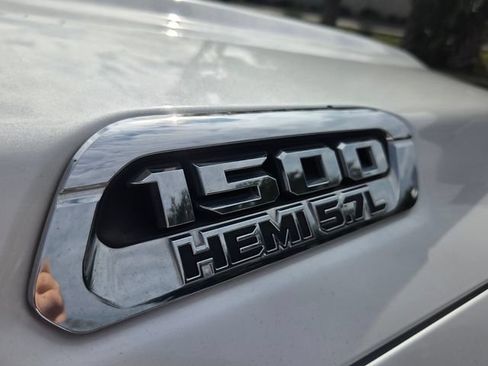 Used 2019 RAM 1500 Limited AWD/4WD image 18