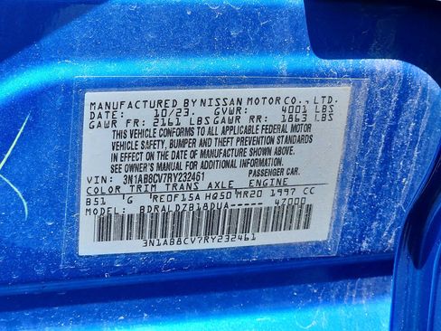 Used 2024 Nissan Sentra SV FWD image 25