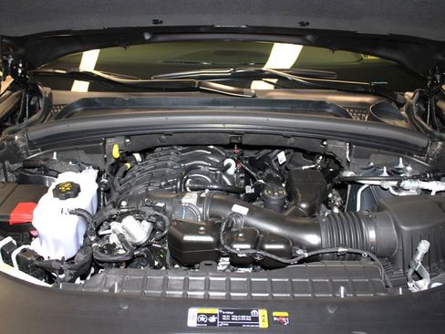 New 2025 Jeep Grand Cherokee Laredo image 39