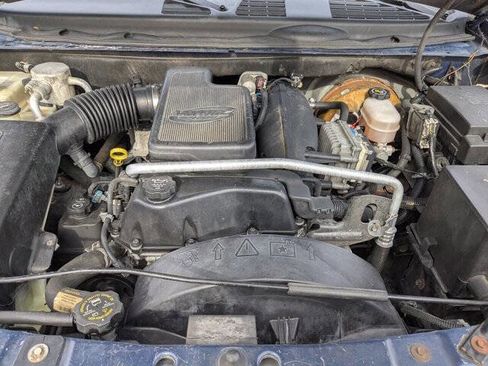 Used 2005 Isuzu Ascender 2WD 5-Passenger image 34